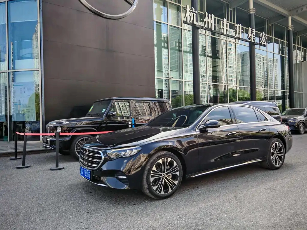 MERCEDES BENZ E-CLASS