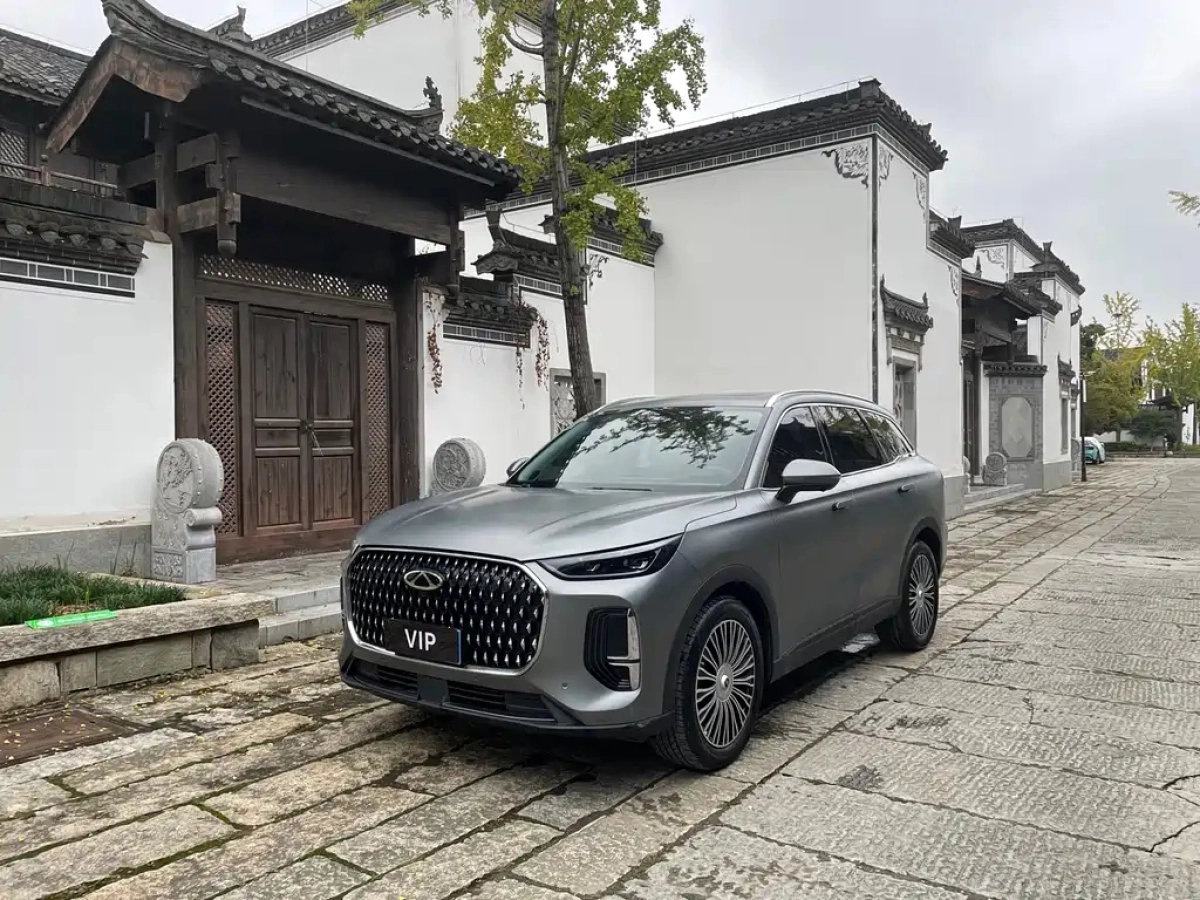 CHERY TIGGO 8 L  2024