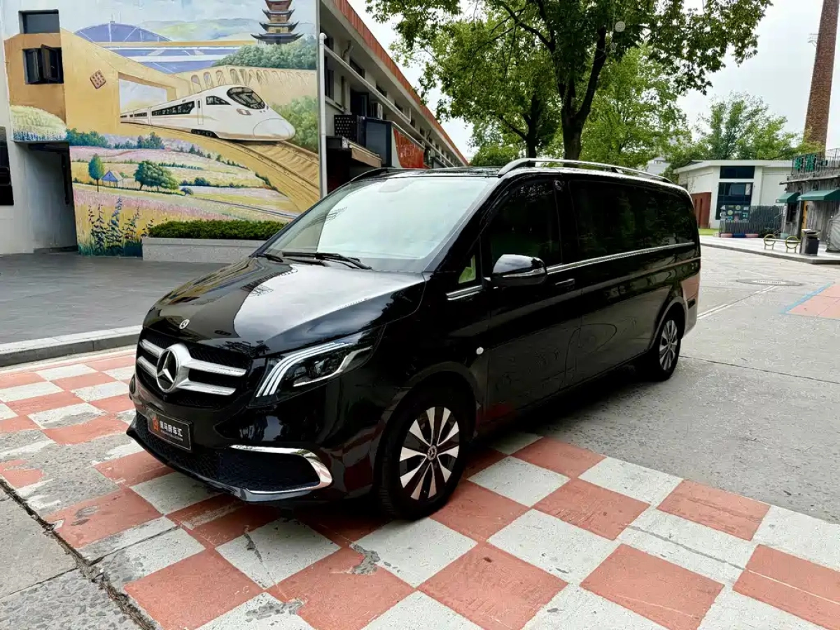 MERCEDES BENZ VITO  2022