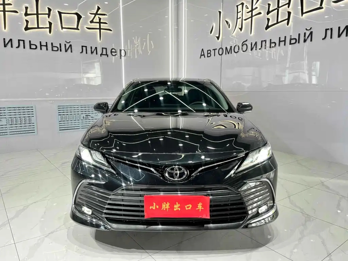 TOYOTA CAMRY