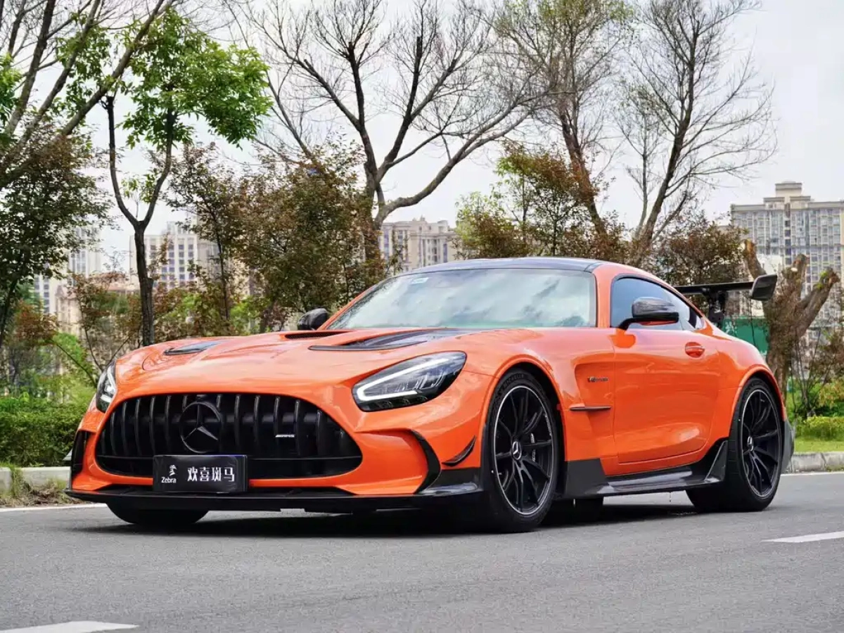 MERCEDES BENZ AMG GT  2023