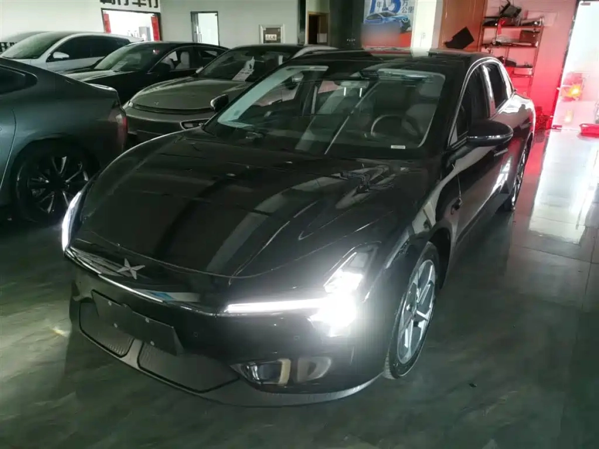 XPENG MOTORS MONA M03