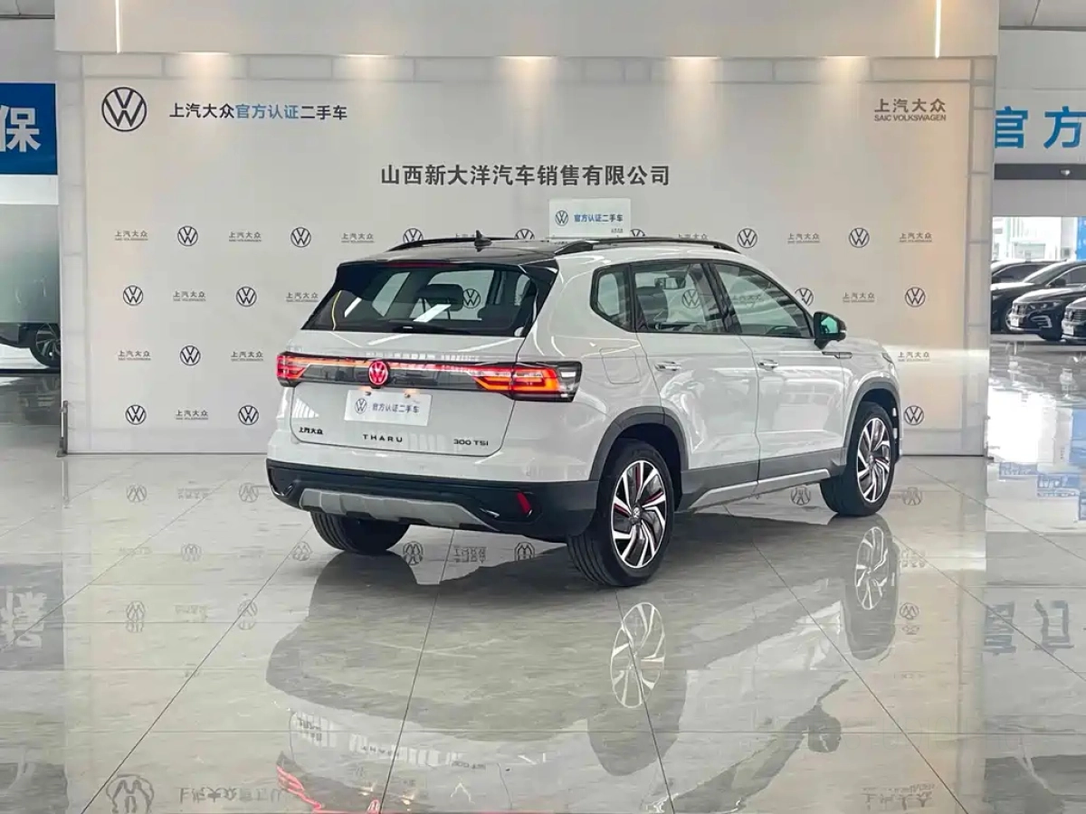 VOLKSWAGEN THARU