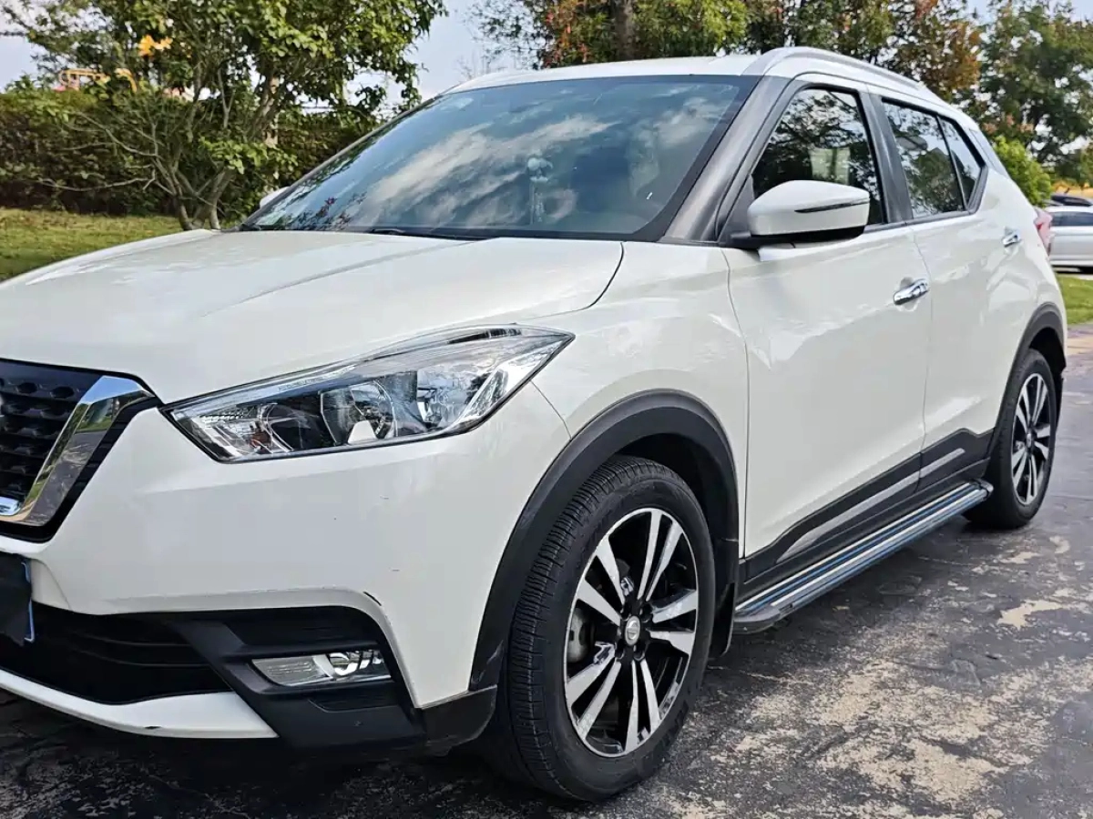 NISSAN KICKS