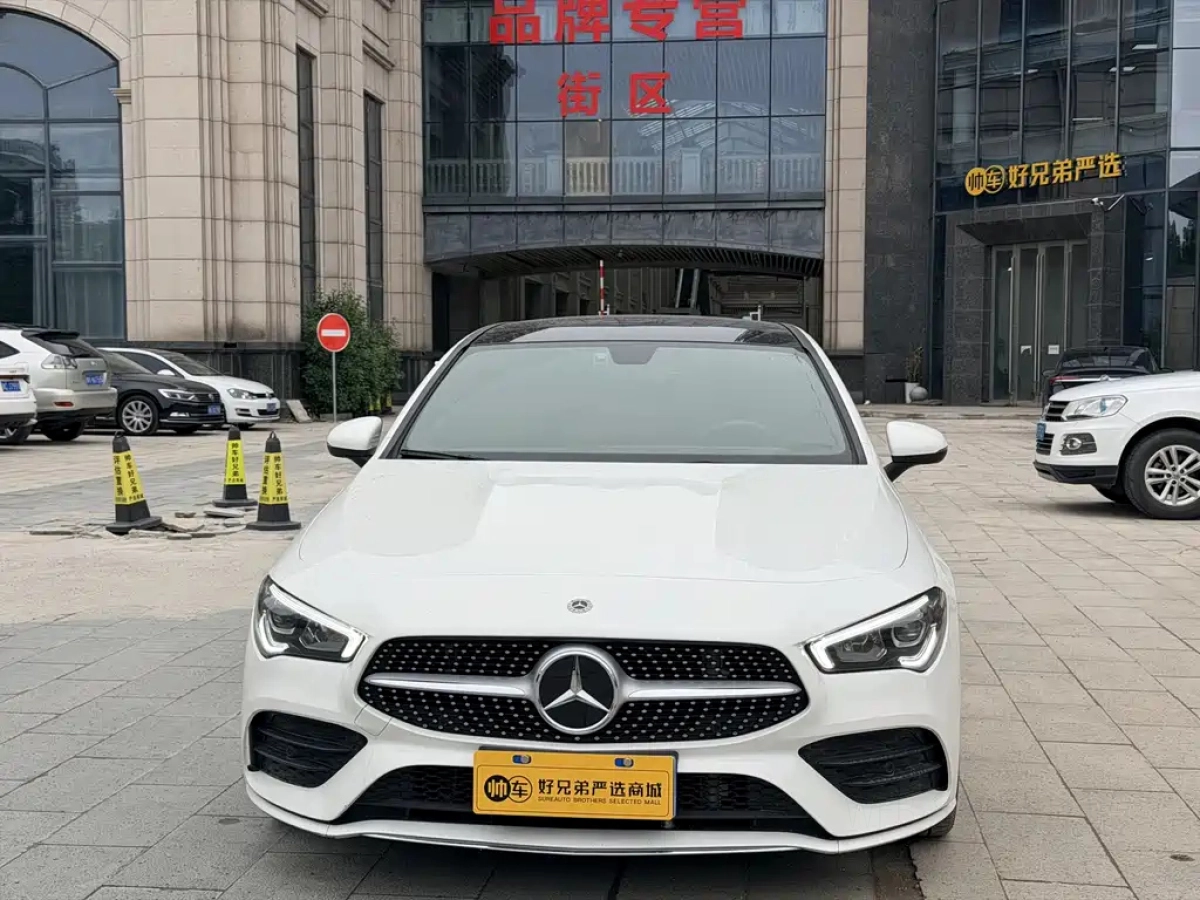 MERCEDES BENZ CLA