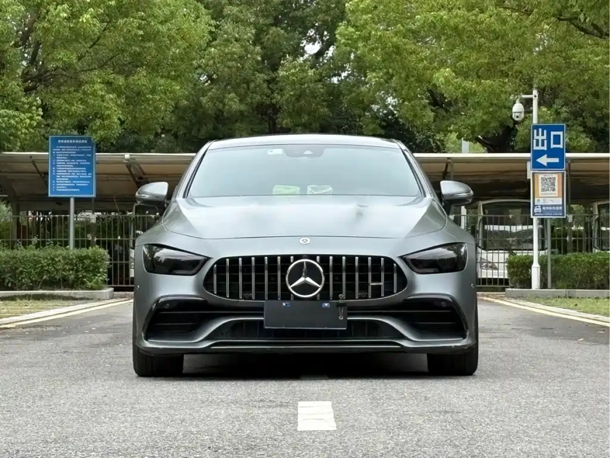 MERCEDES BENZ AMG GT