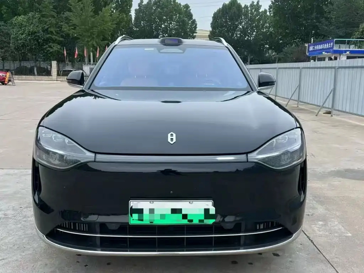 HUAWEI HARMON AITO M9