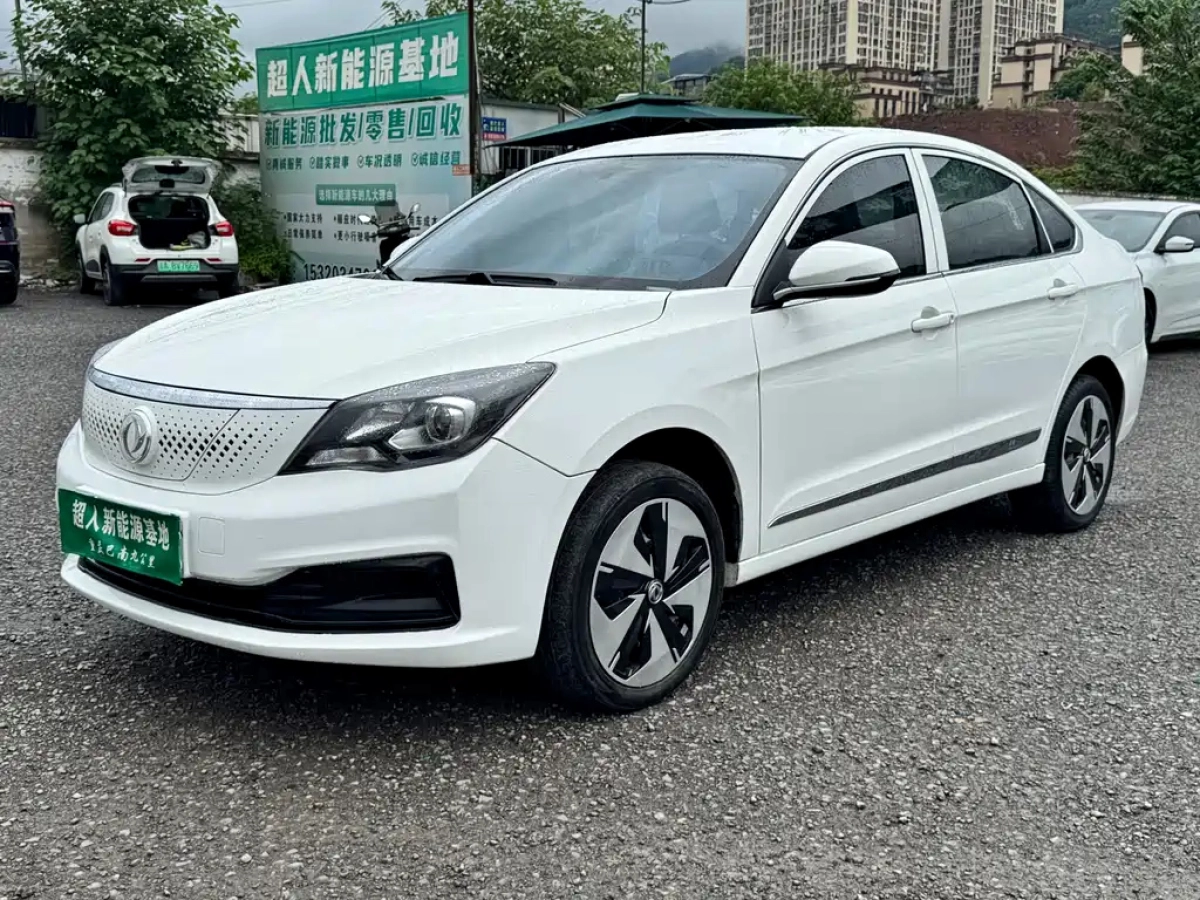 DONGFENG AEOLUS E70  2021