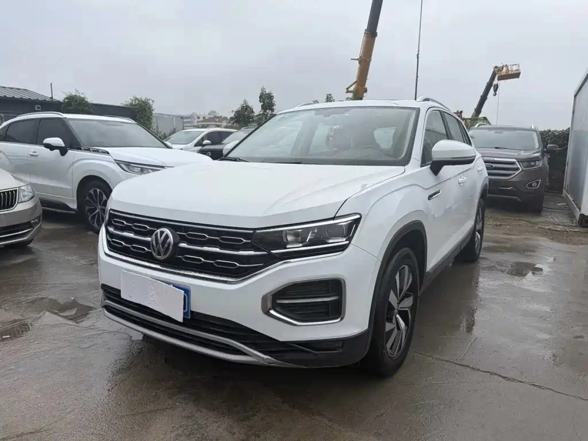 VOLKSWAGEN TAYRON  2020