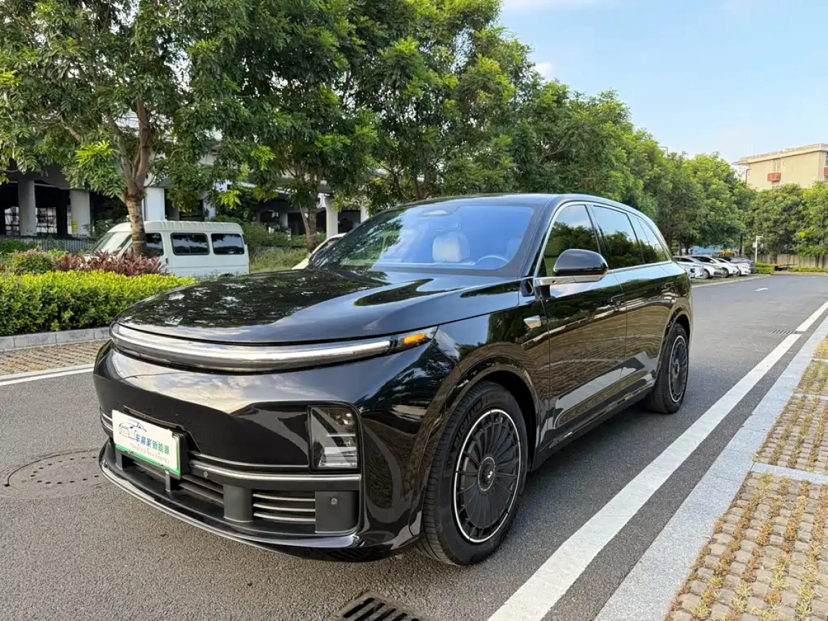 LI AUTO L7