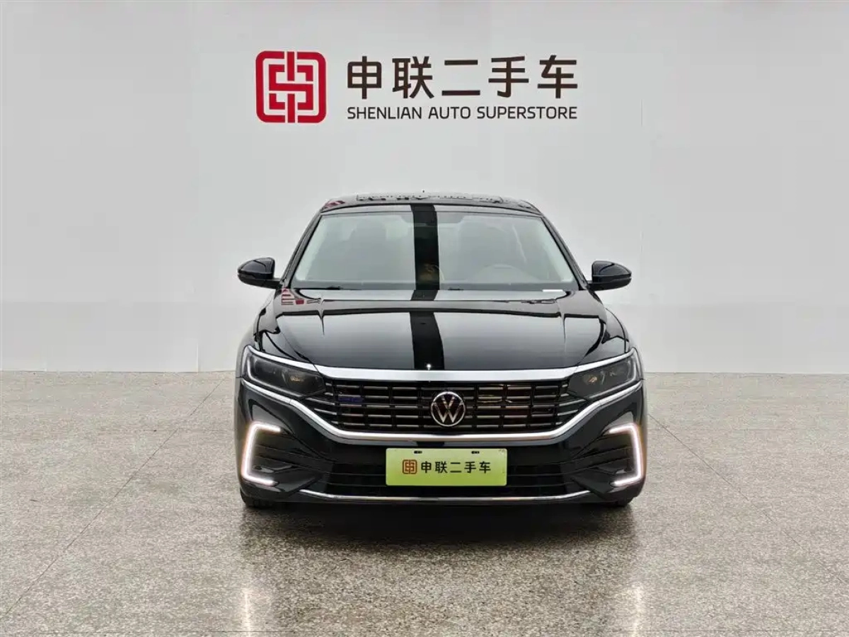 VOLKSWAGEN PASSAT NEW ENERGY