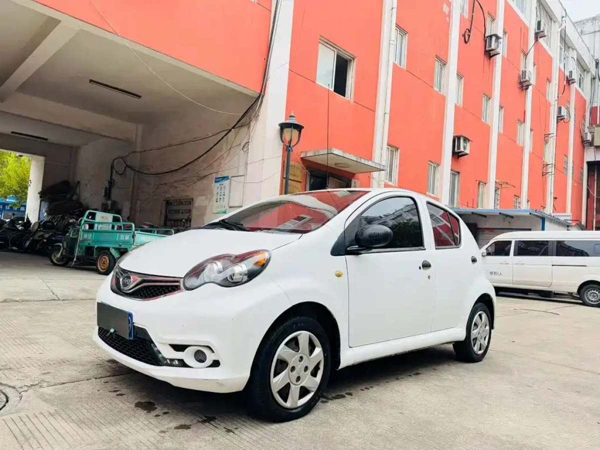 BYD F0  2019