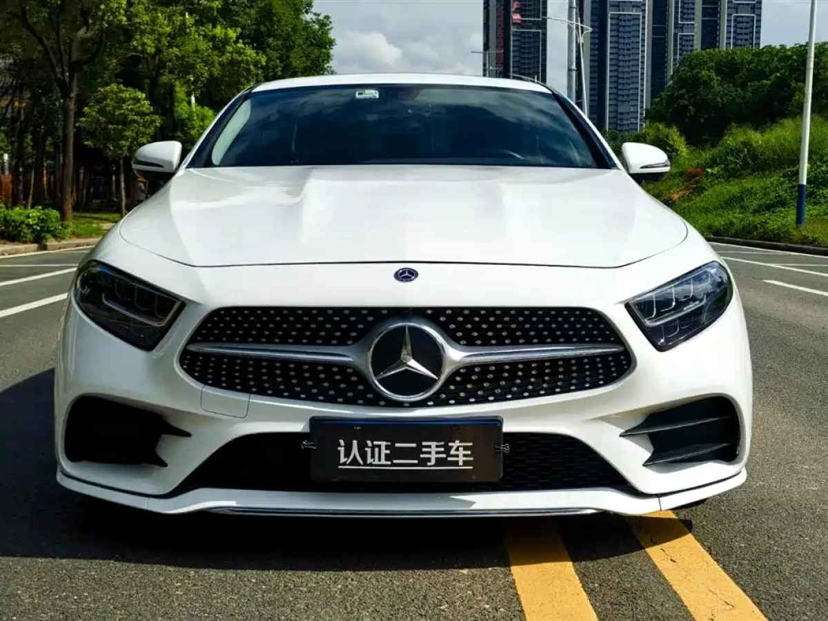 MERCEDES BENZ CLS
