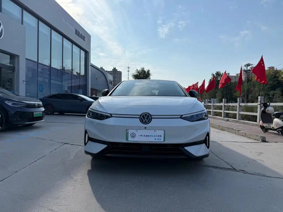 VOLKSWAGEN ID.7 VIZZION