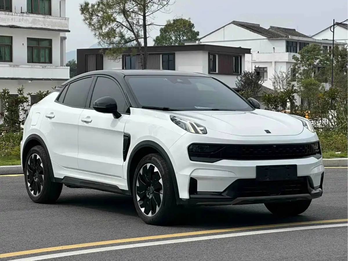 LYNK&CO 05 NEW ENERGY