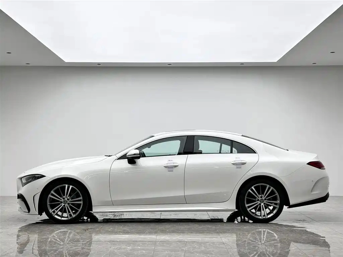 MERCEDES BENZ CLS