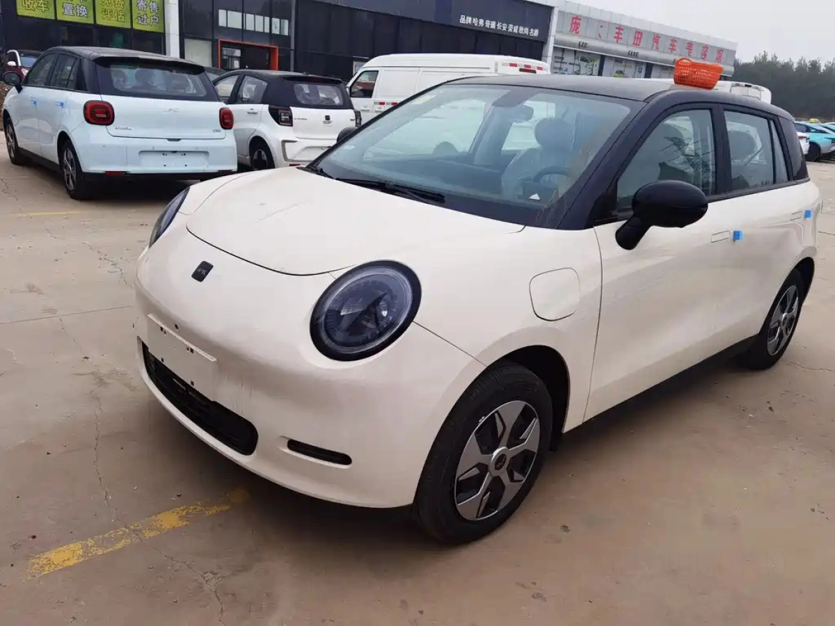 YIWEI JAC 钇为3  2025