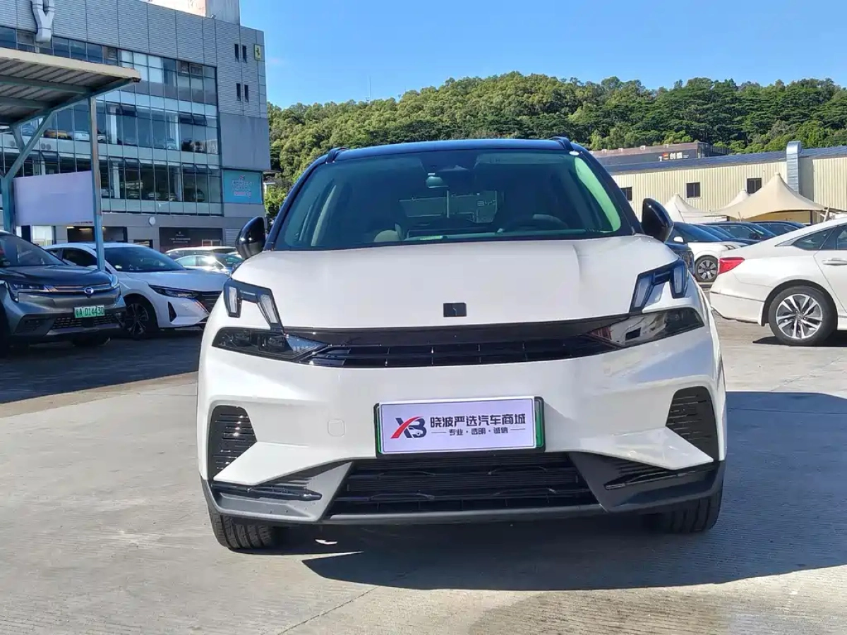 LYNK&CO 06 NEW ENERGY