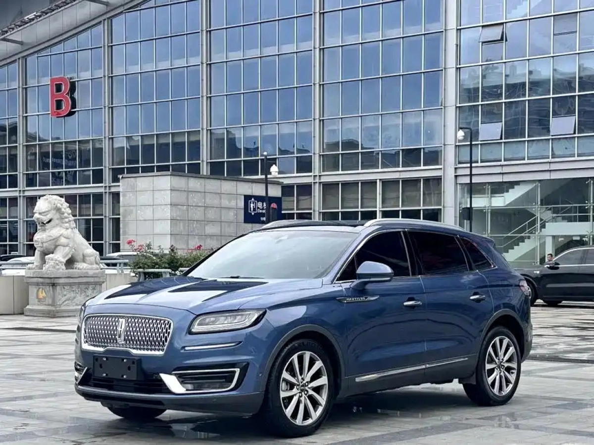 LINCOLN NAVIGATOR IMPORT