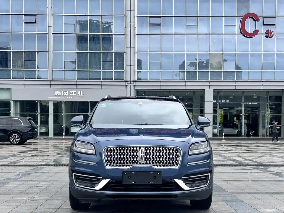 LINCOLN NAVIGATOR IMPORT