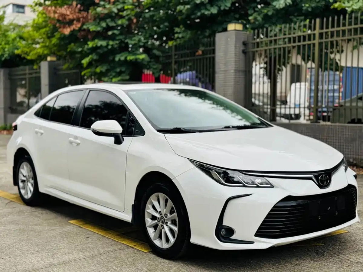 TOYOTA COROLLA  2020