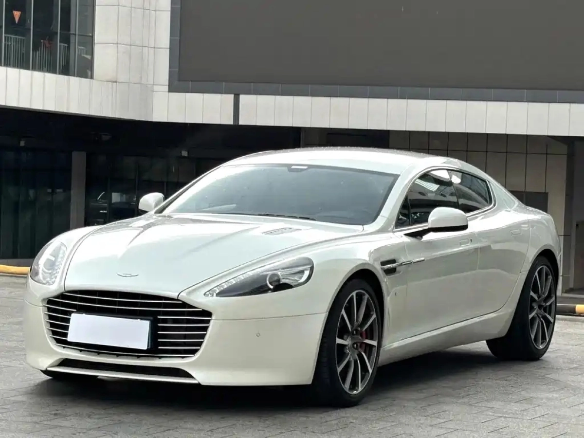 ASTON MARTIN RAPIDE  2019