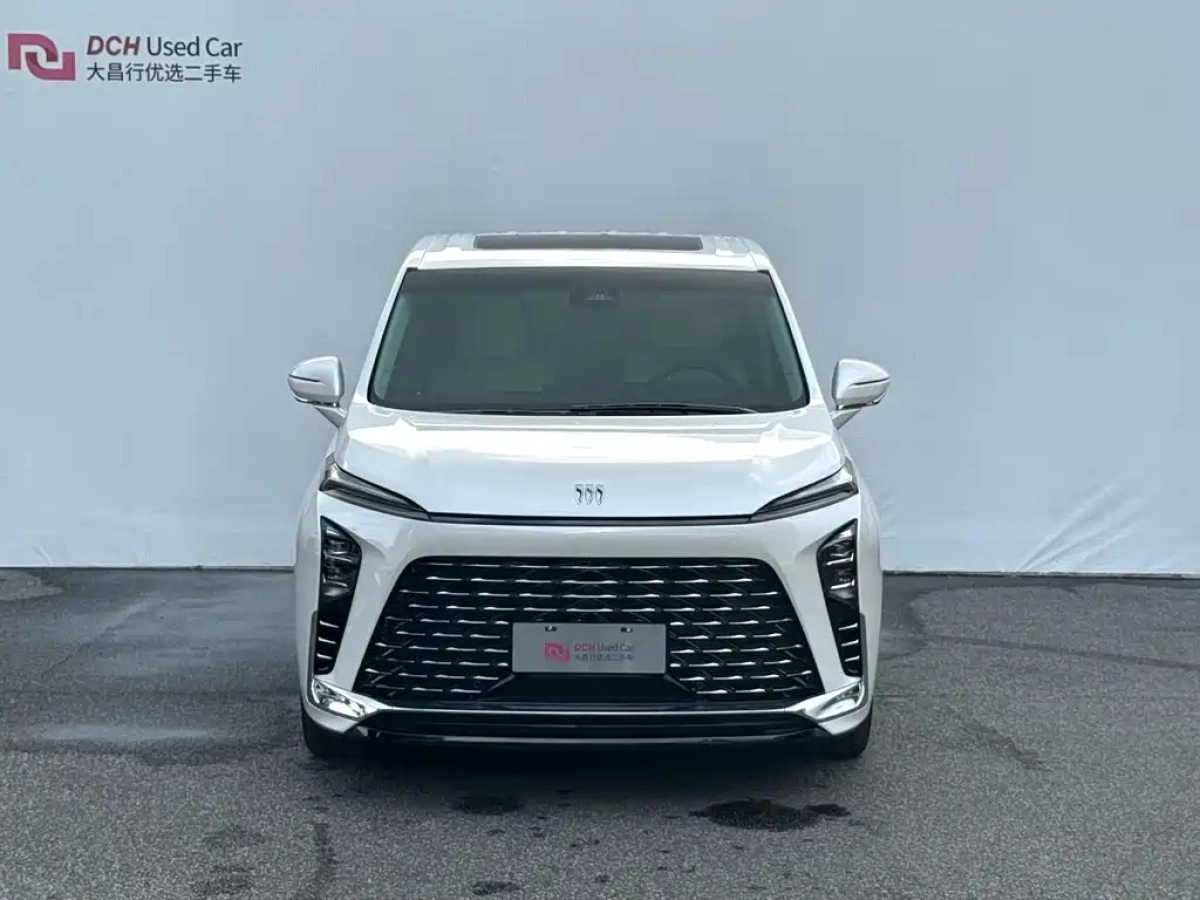 BUICK GL8 NEW ENERGY