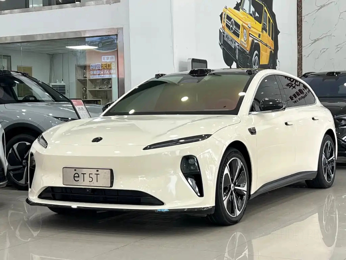 NIO ET5T  2024
