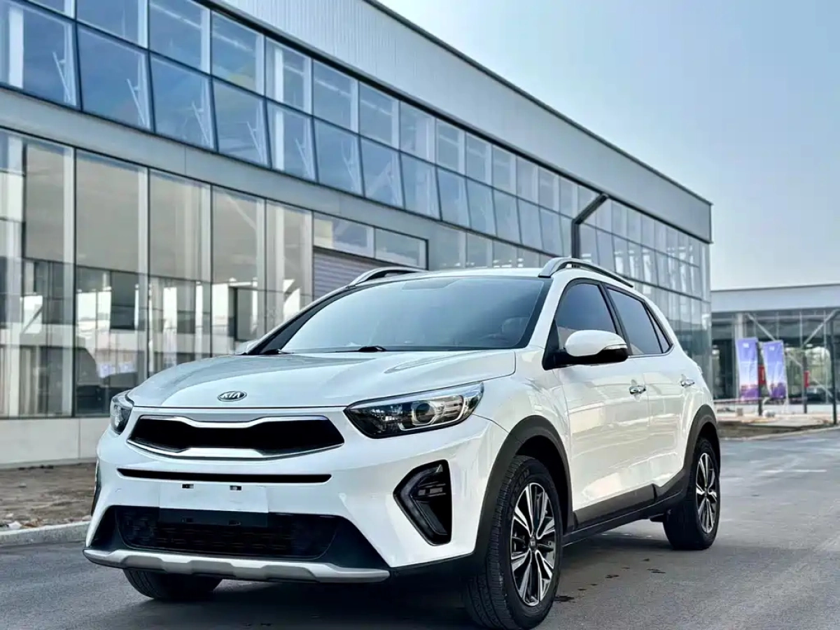 KIA KX1