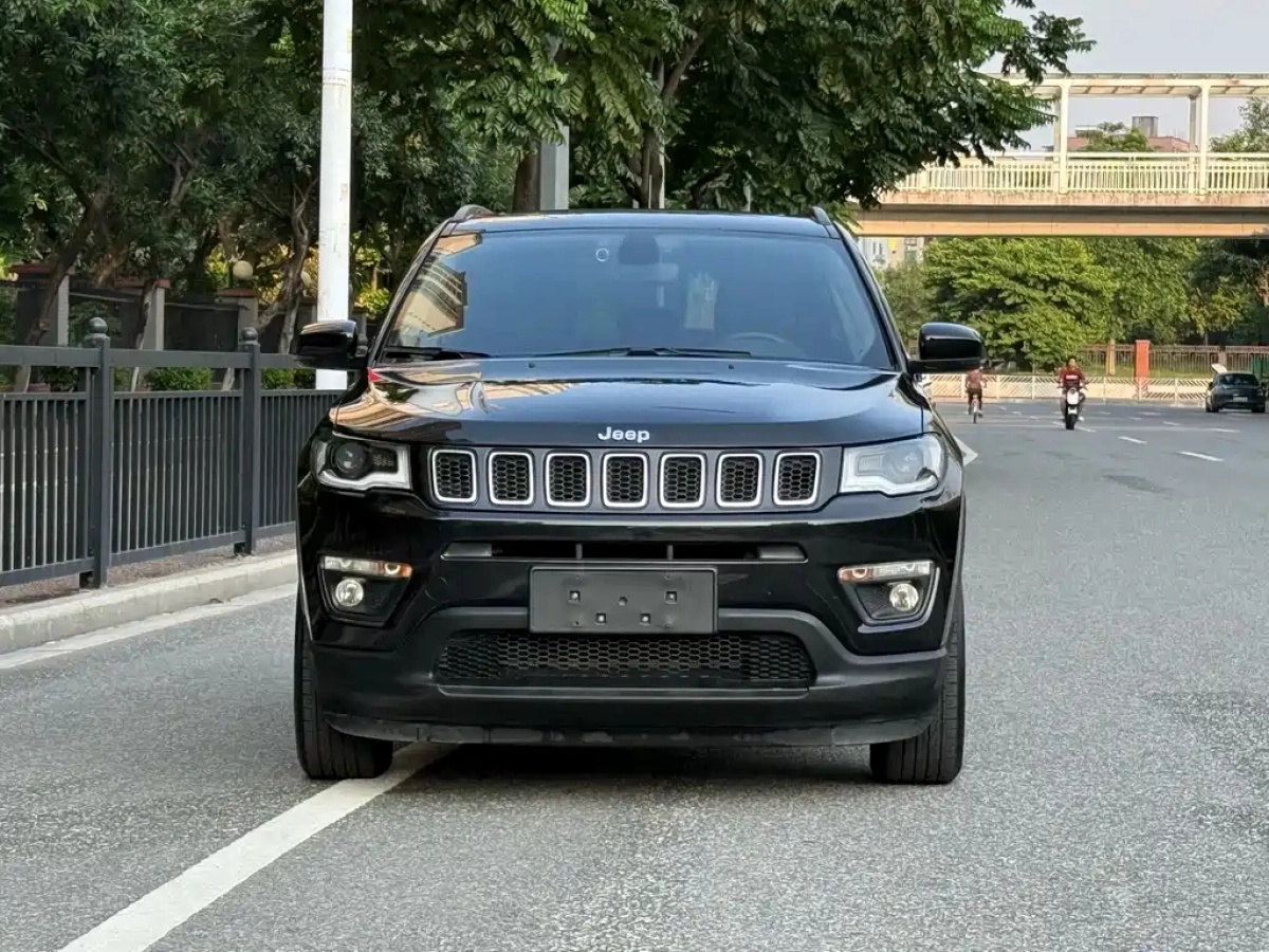 JEEP COMPASS