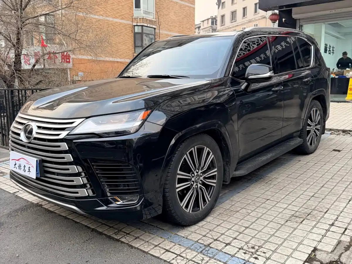 LEXUS LX  2025