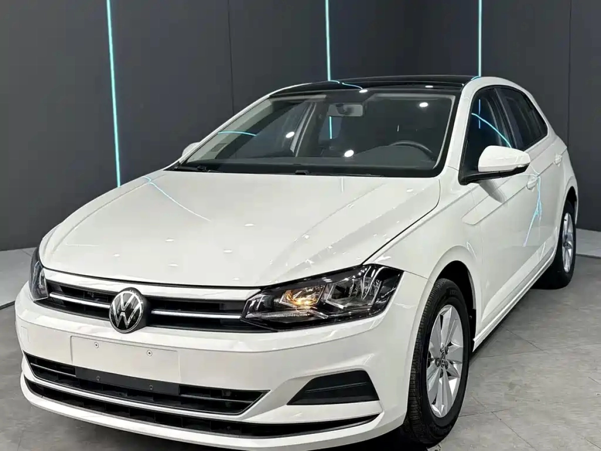 VOLKSWAGEN POLO  2021