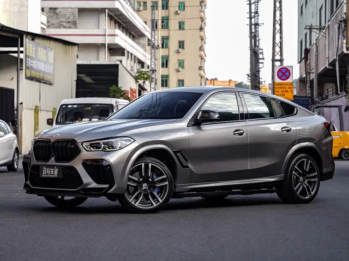 BMW X6 M  2022
