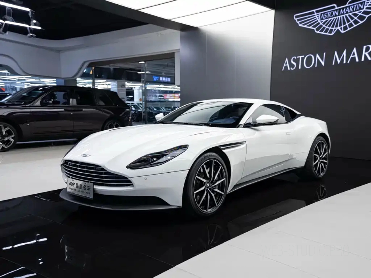 ASTON MARTIN DB11