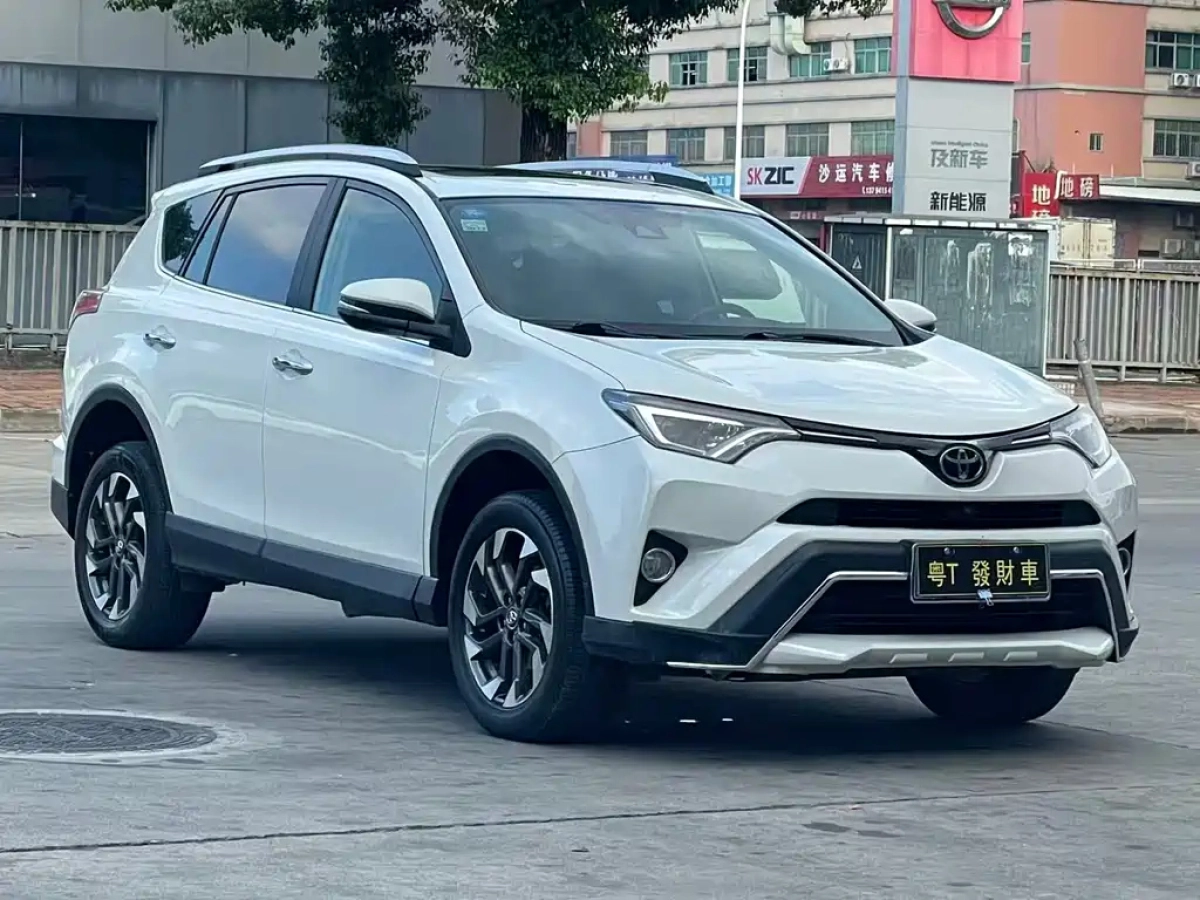 TOYOTA RAV4 RONGFANG