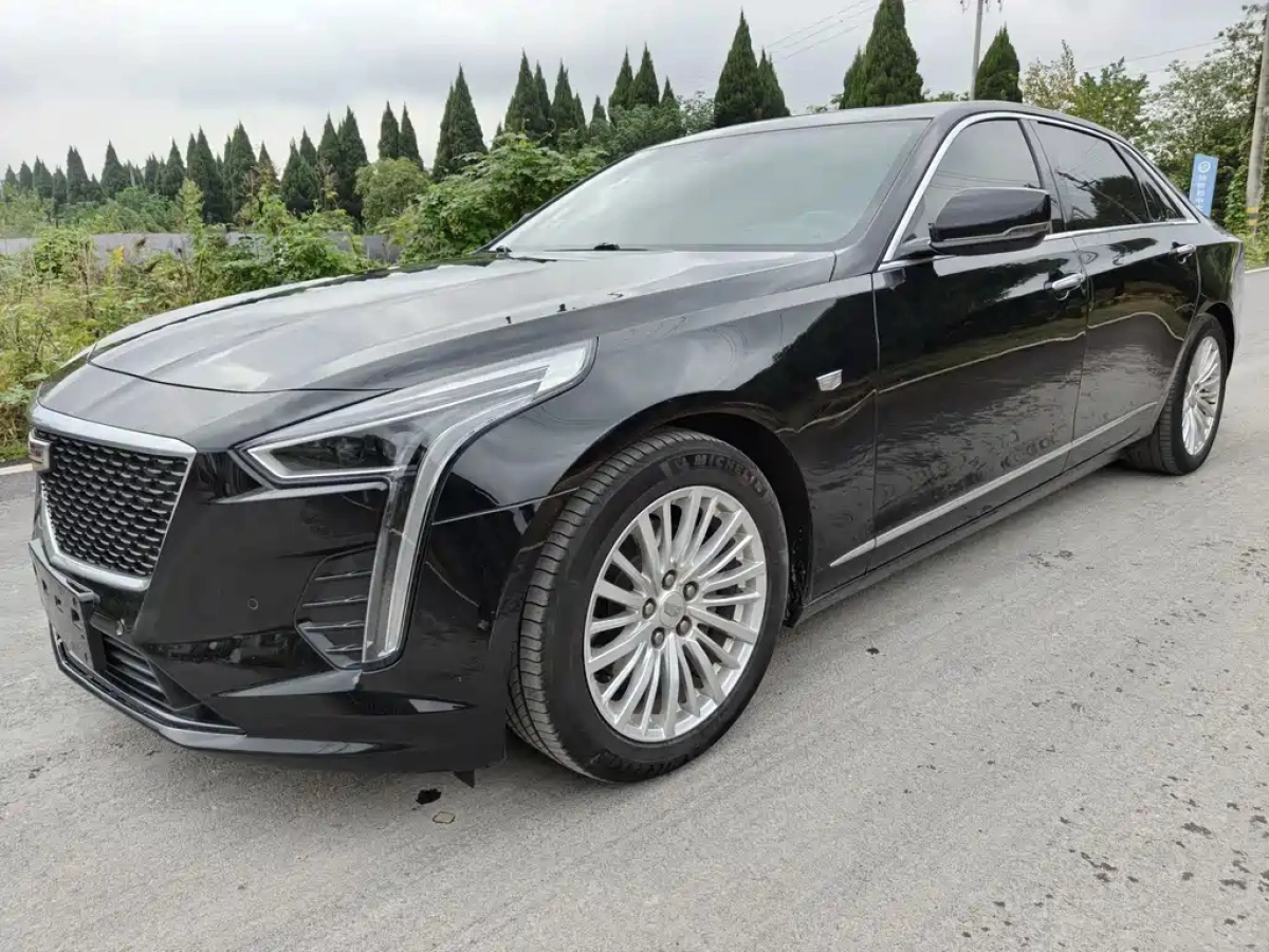 CADILLAC CT6