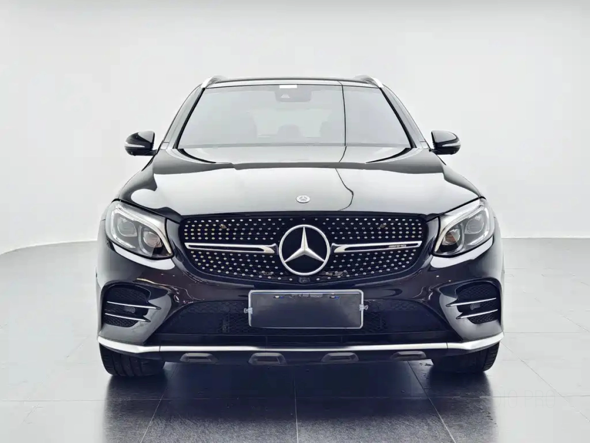 MERCEDES BENZ GLC AMG