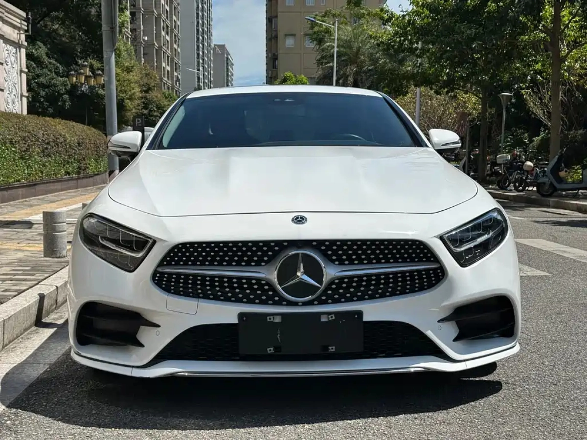 MERCEDES BENZ CLS