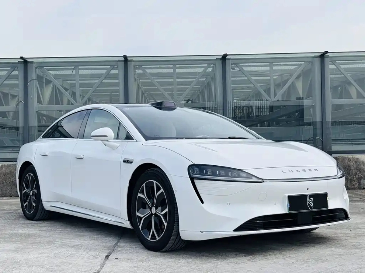 SMART WORLD S7  2025