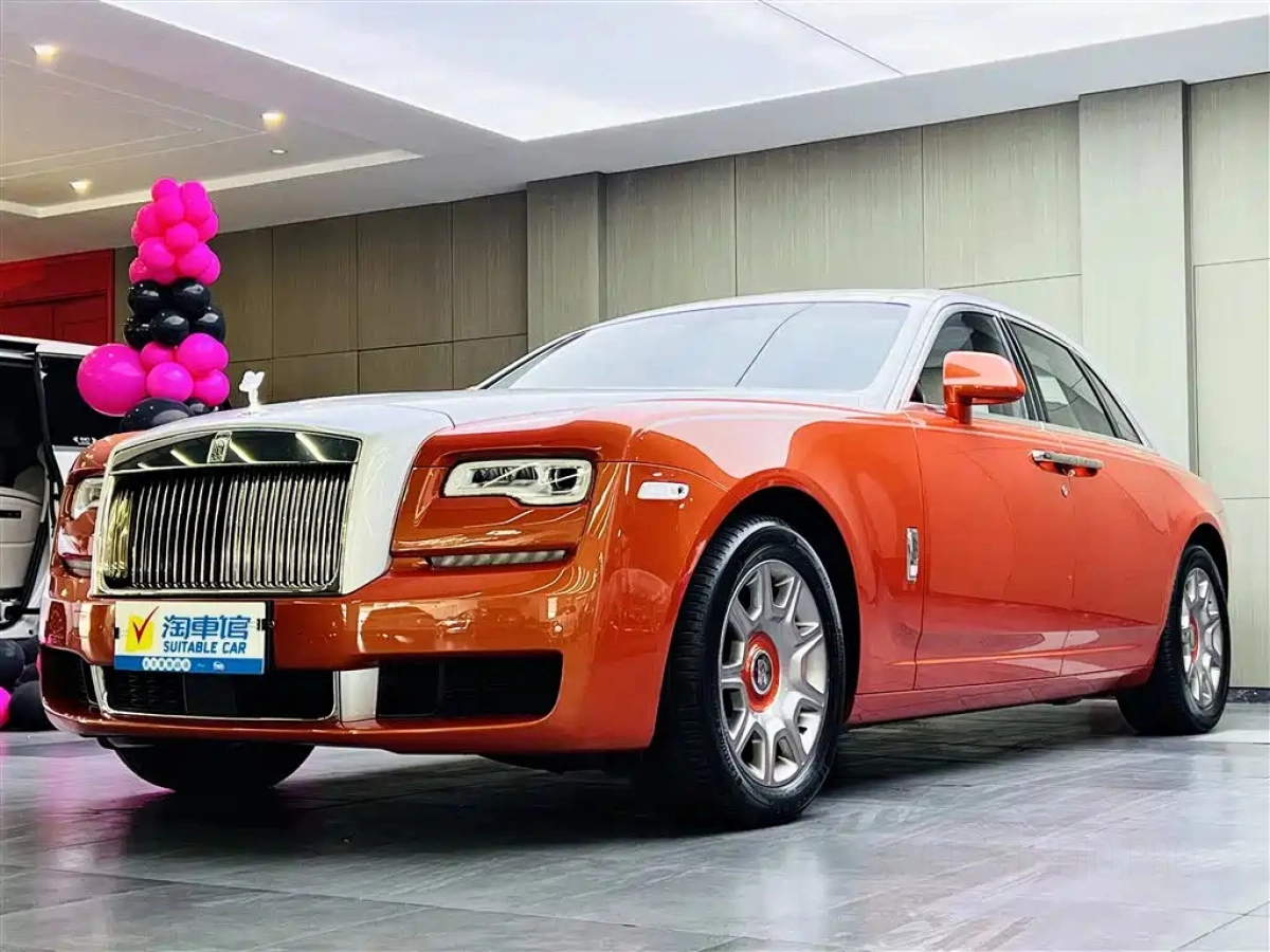 ROLLS ROYCE GHOST  2019