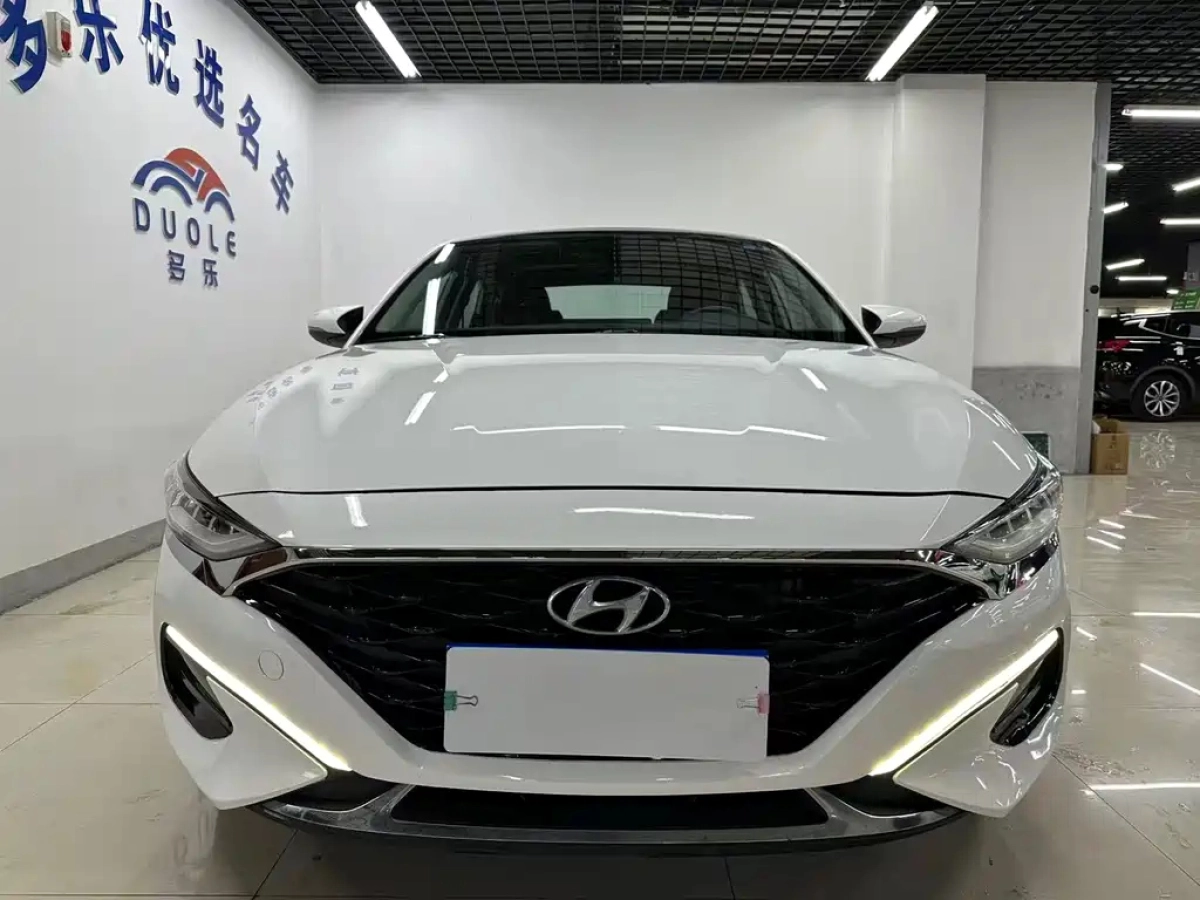HYUNDAI LAFESTA