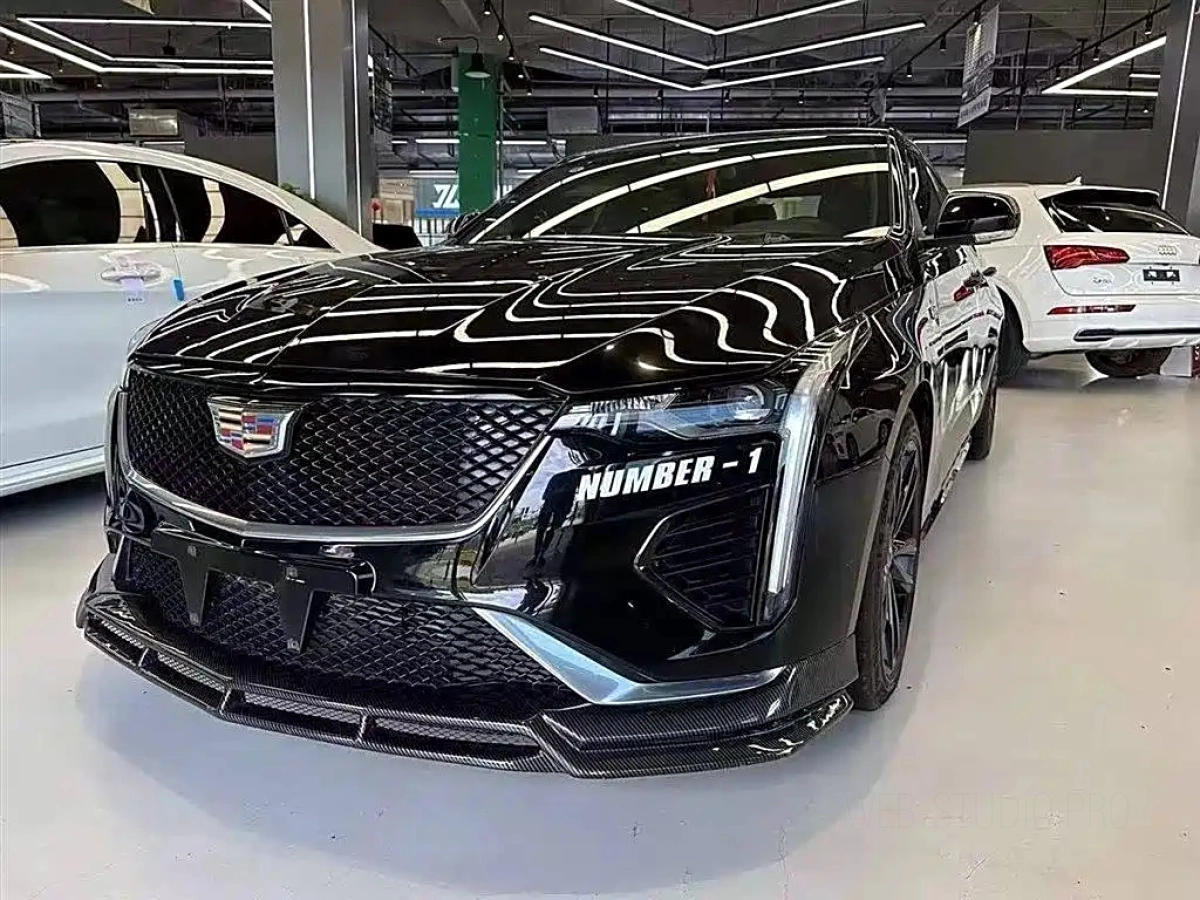 CADILLAC CT4  2021