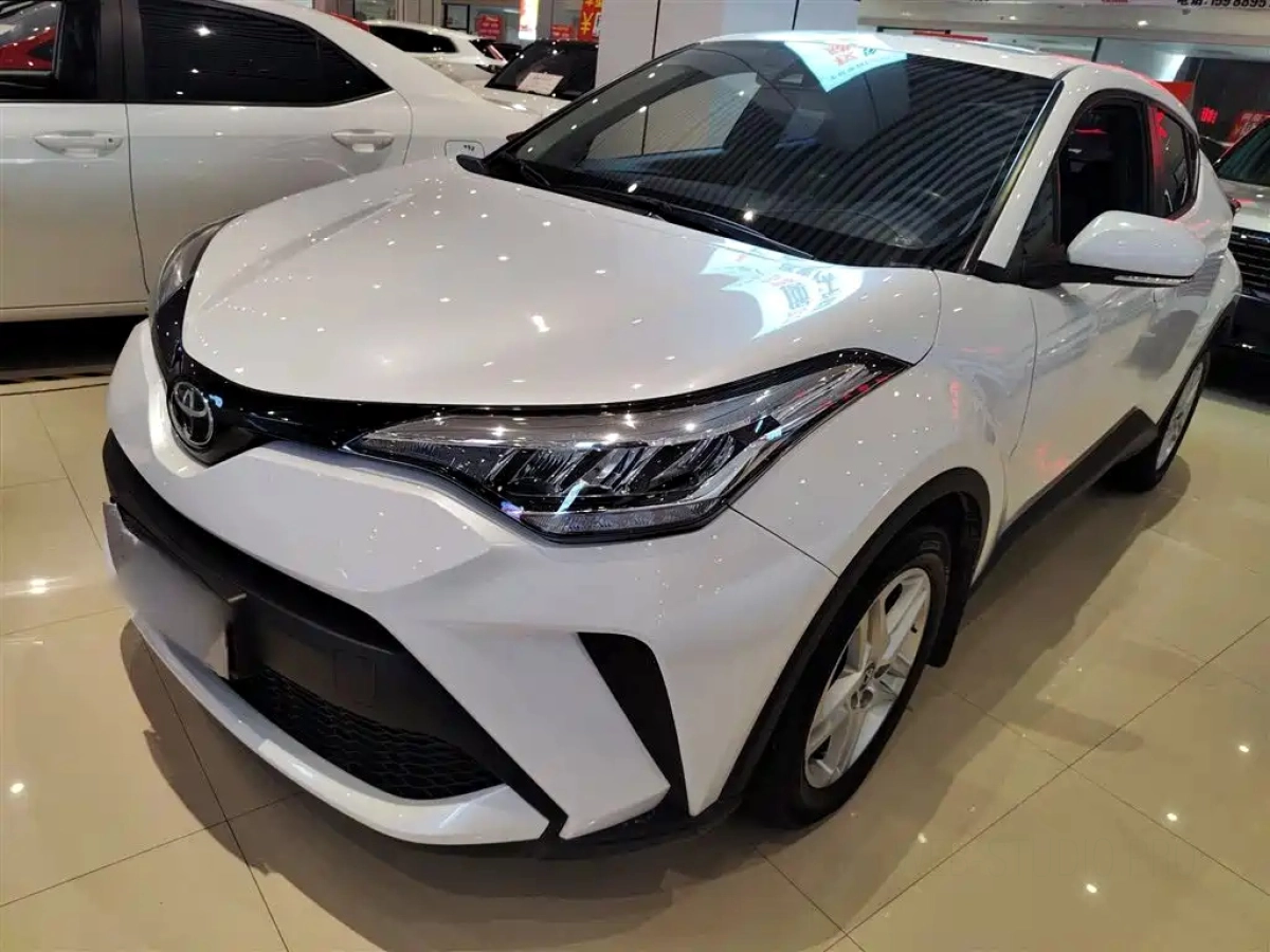 TOYOTA C-HR  2023