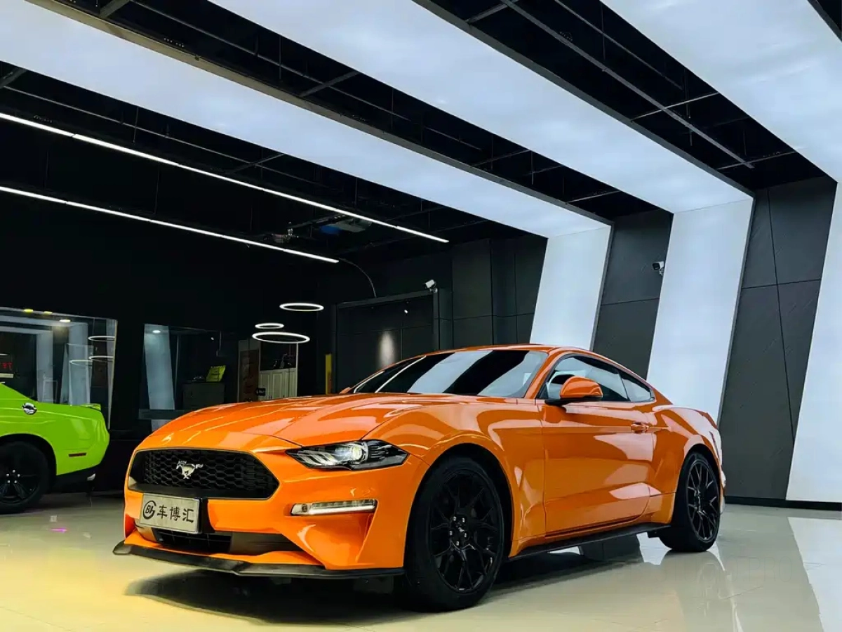 FORD MUSTANG  2022
