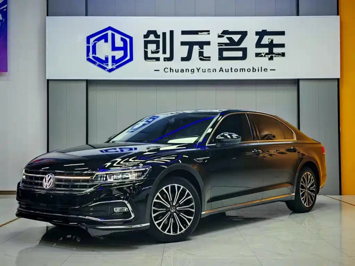 VOLKSWAGEN PHIDEON  2021