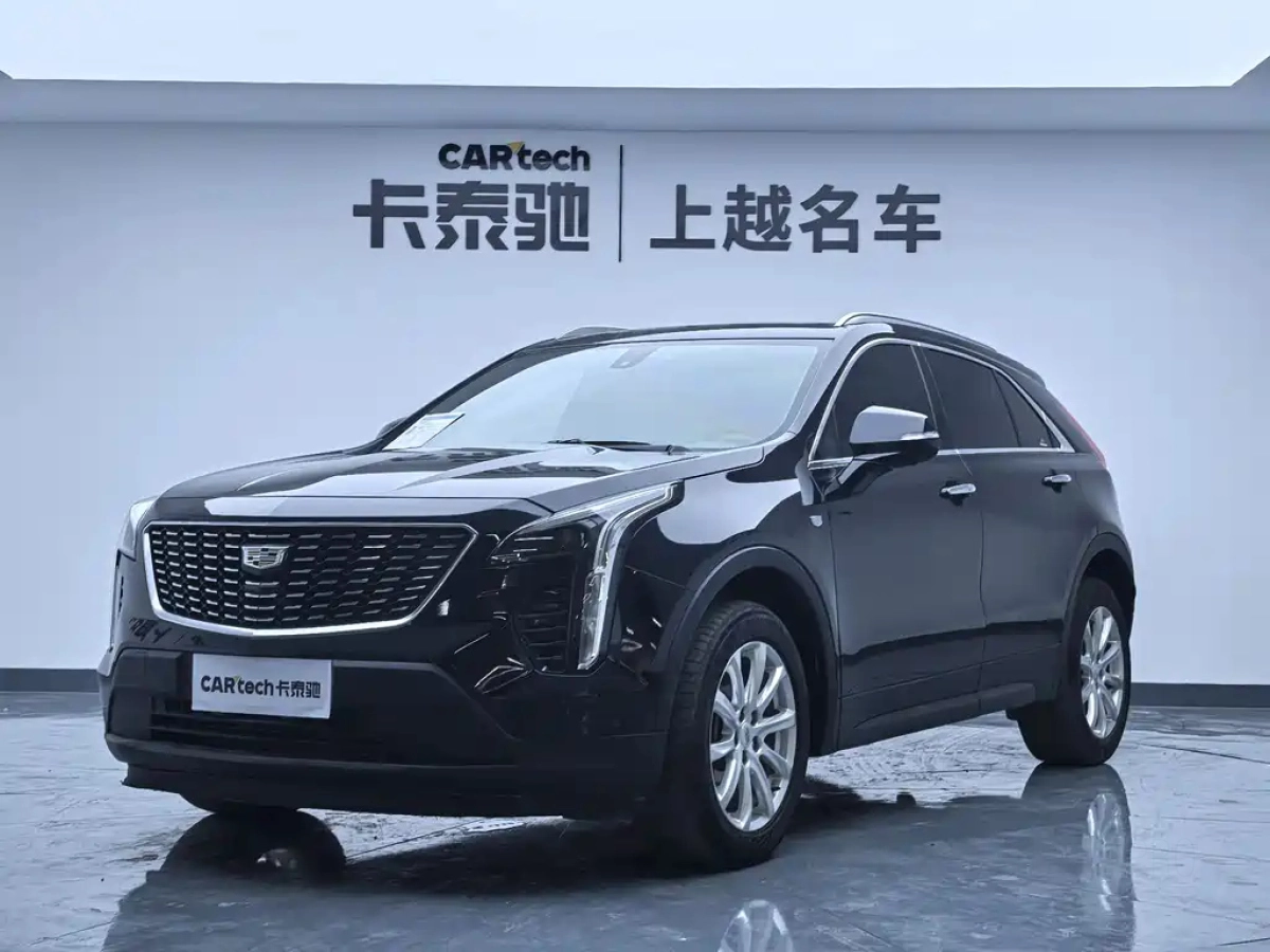 CADILLAC XT4