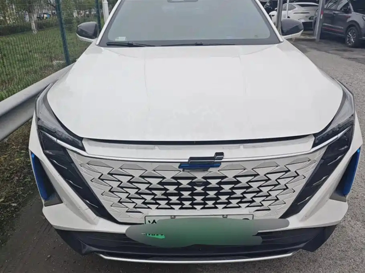 CHANGAN OSHAN Z6 NEW ENERGY