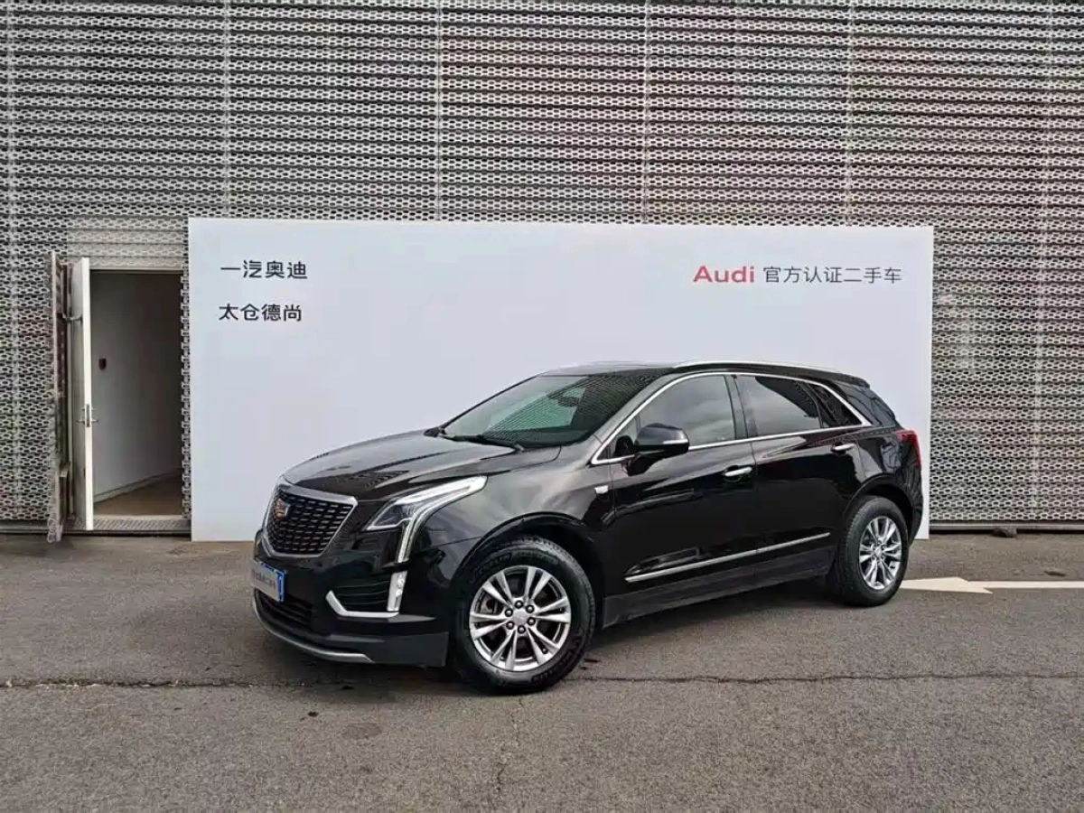 CADILLAC XT5