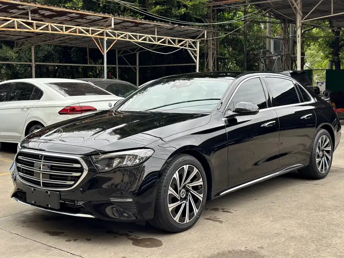 MERCEDES BENZ E-CLASS