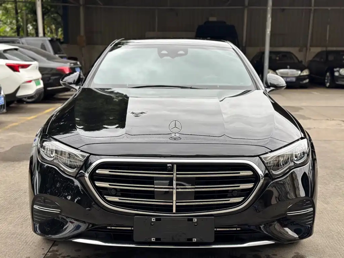 MERCEDES BENZ E-CLASS